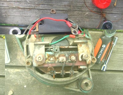 Generator SEV Marchal isär.jpg